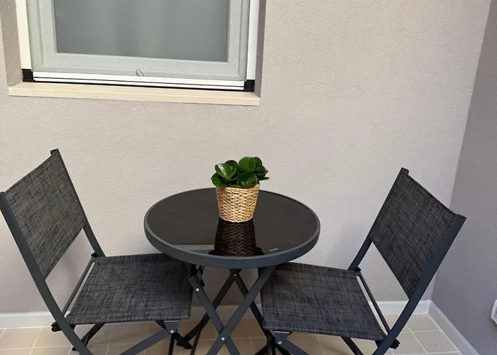 Amarla Dolce Casa - Feel Good, You're In